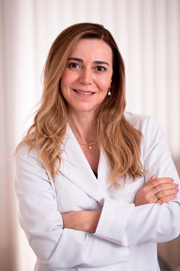 Dra. Carla Virginia Moysés